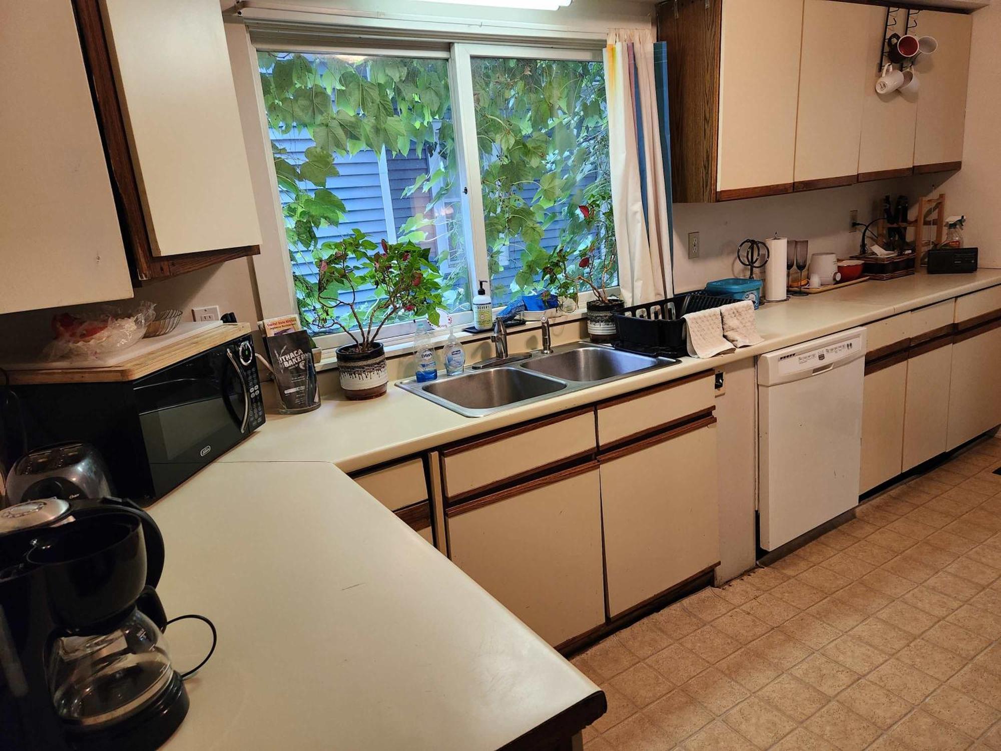 Cozy 3 Bedroom House In Downtown إيثاكا المظهر الخارجي الصورة